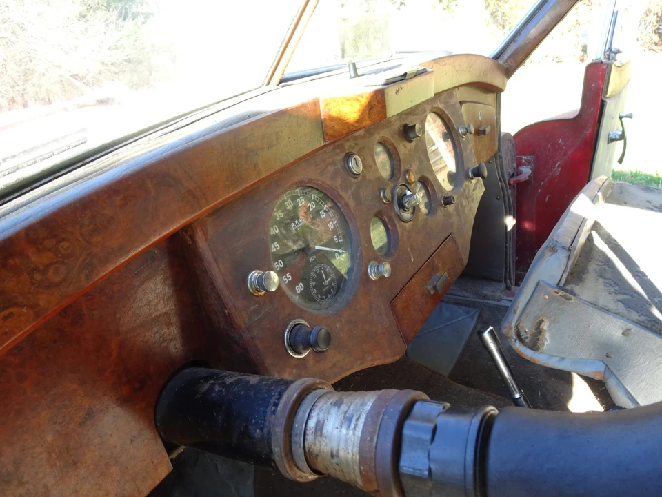 1952 Jaguar XK120 FHC Coupe - Image 29 of 31