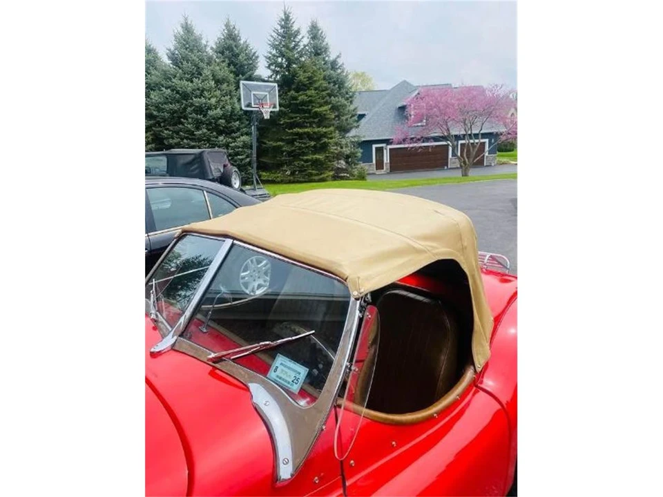 1952 Jaguar XK120 - Image 10 of 15