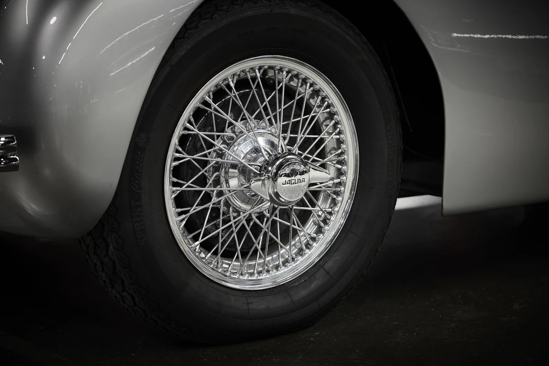 1952 Jaguar XK120 OTS Roadster - Image 8 of 30
