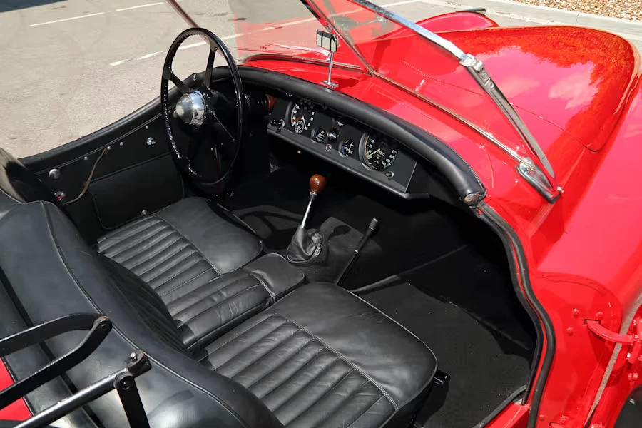 1952 Jaguar XK120 OTS Roadster - Image 24 of 30