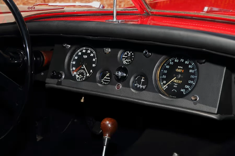 1952 Jaguar XK120 OTS Roadster - Image 22 of 30