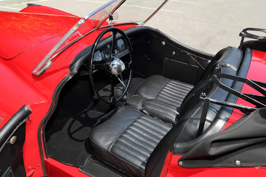 1952 Jaguar XK120 OTS Roadster - Image 21 of 30