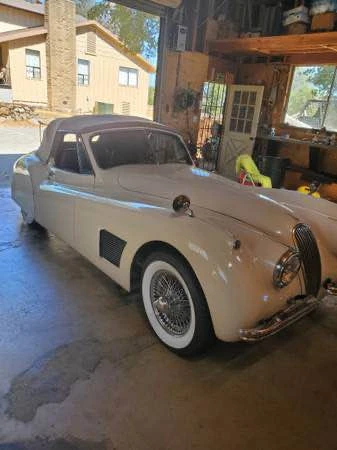 1952 Jaguar XK120 DHC Drophead - Image 3 of 6