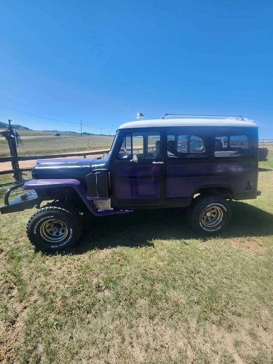 1952 Jeep Wagoneer - Image 10 of 10