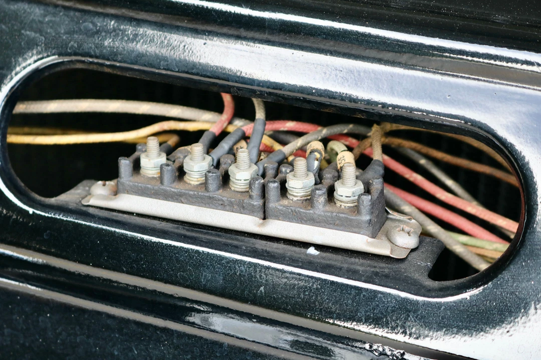 1952 Kaiser - Image 7 of 31