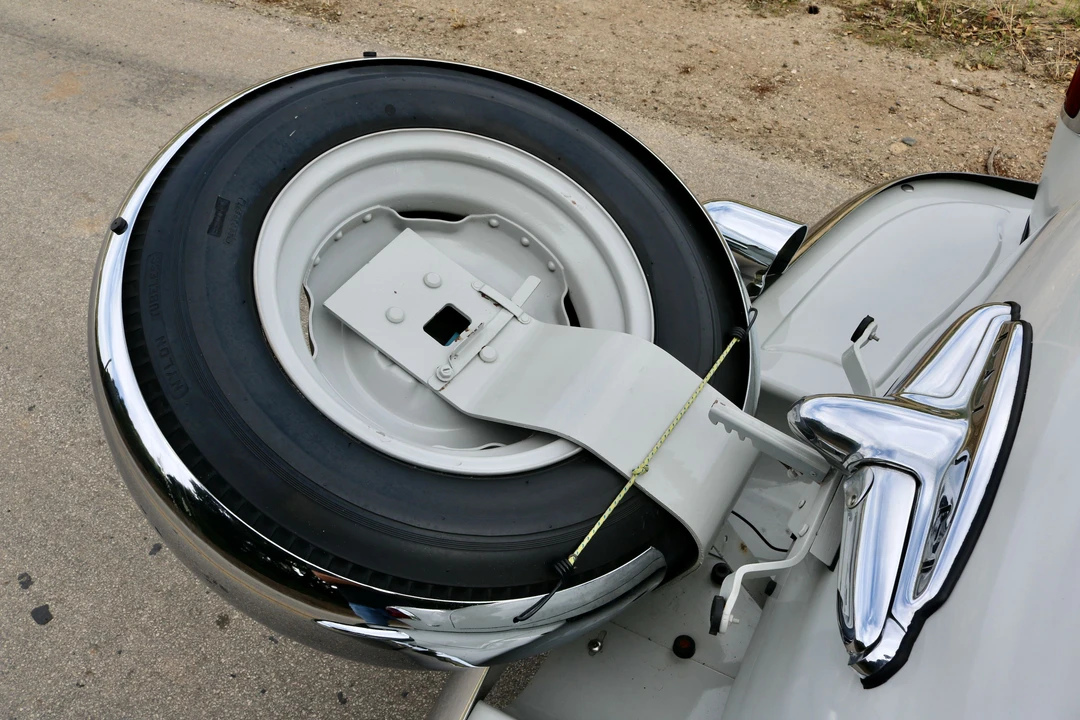 1952 Kaiser - Image 20 of 31