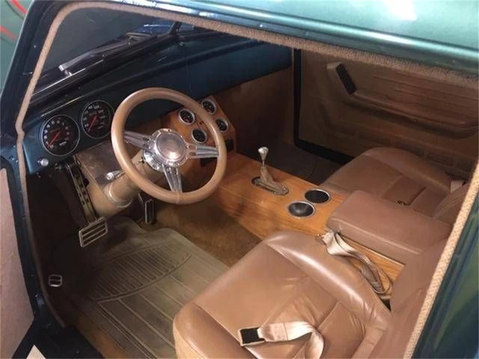 1952 Kaiser - Image 4 of 8