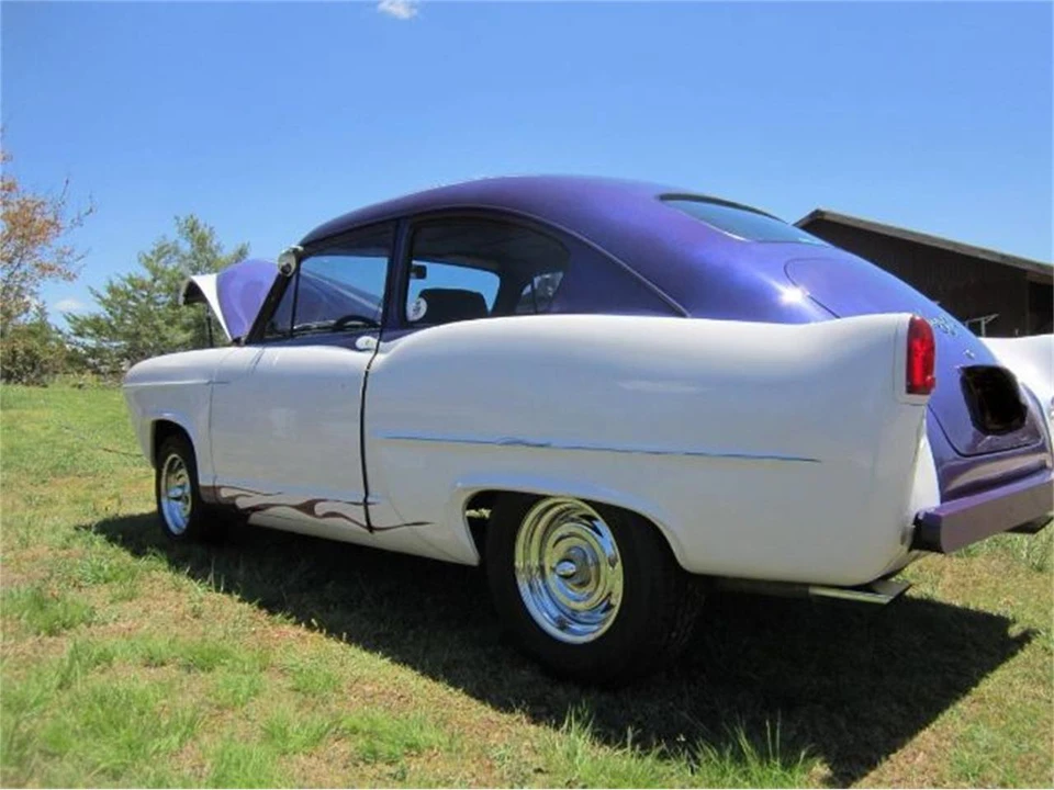 1952 Kaiser - Image 4 of 13