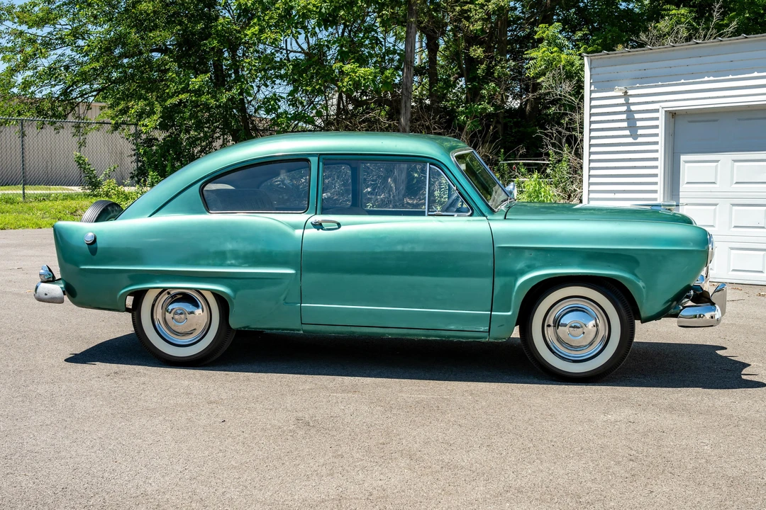1952 Kaiser - Image 3 of 31