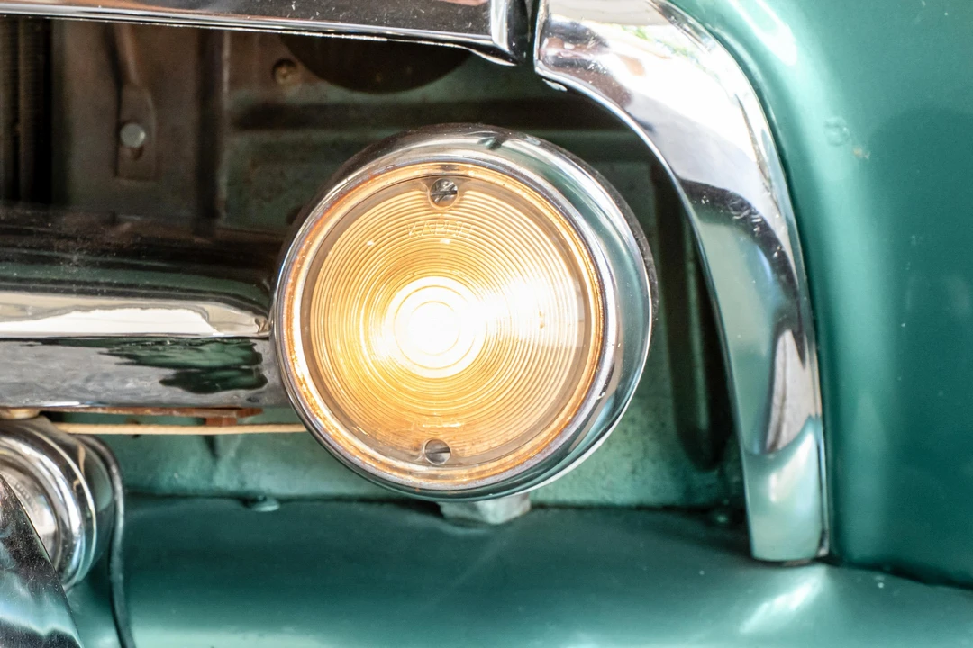 1952 Kaiser - Image 12 of 31
