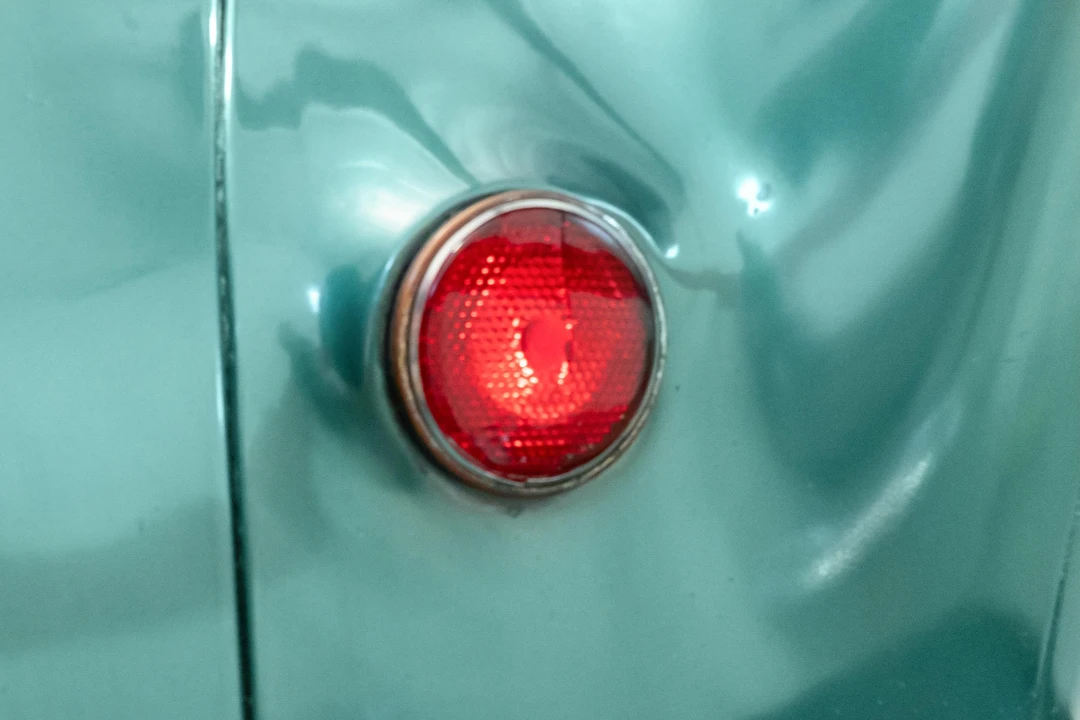 1952 Kaiser - Image 16 of 31