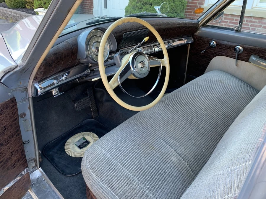 1952 Kaiser - Image 4 of 8