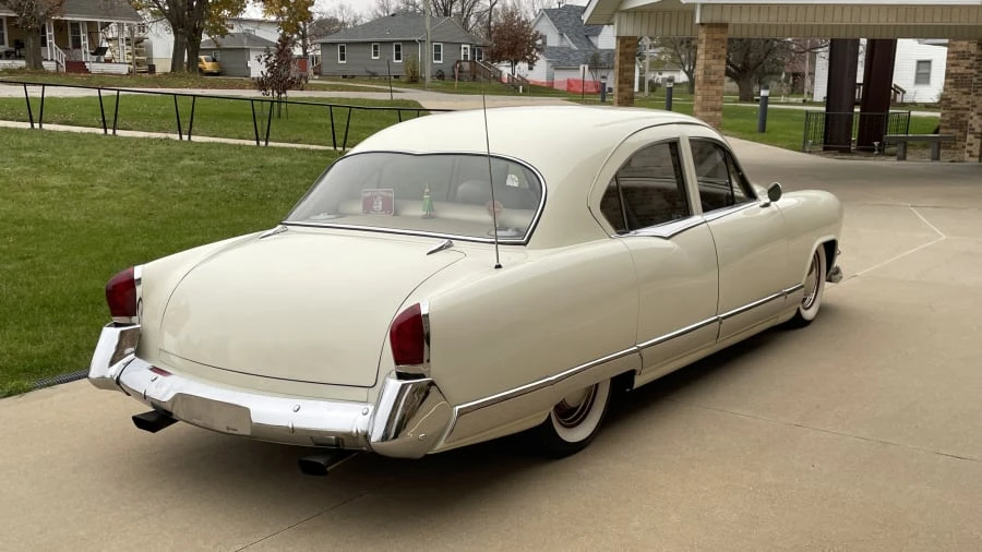 1952 Kaiser - Image 3 of 21