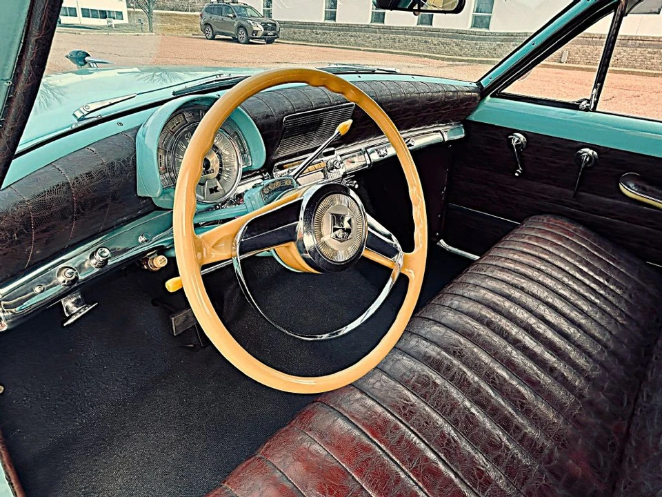 1952 Kaiser - Image 13 of 31