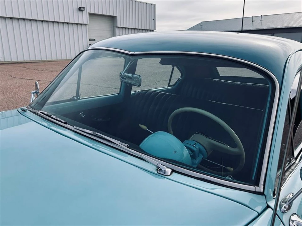 1952 Kaiser - Image 6 of 31