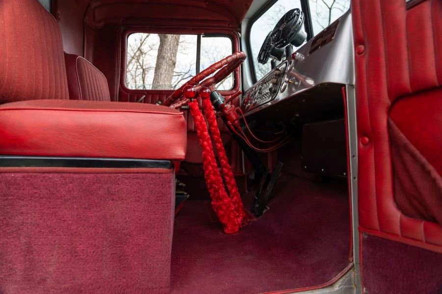 1952 Kenworth - Image 30 of 31