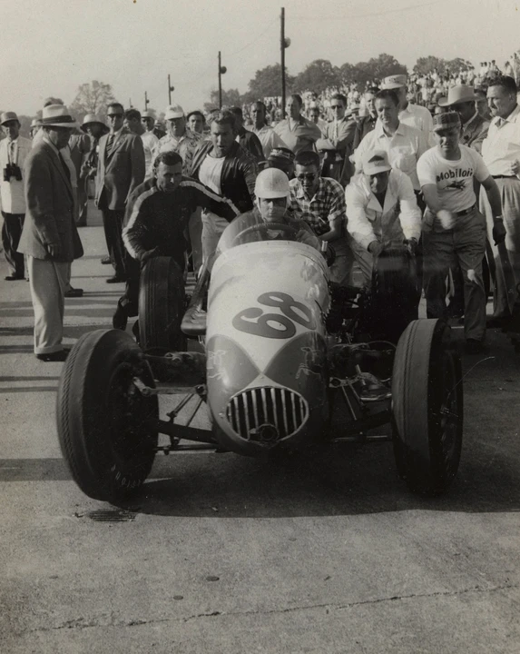 1952 Kurtis - Image 4 of 14
