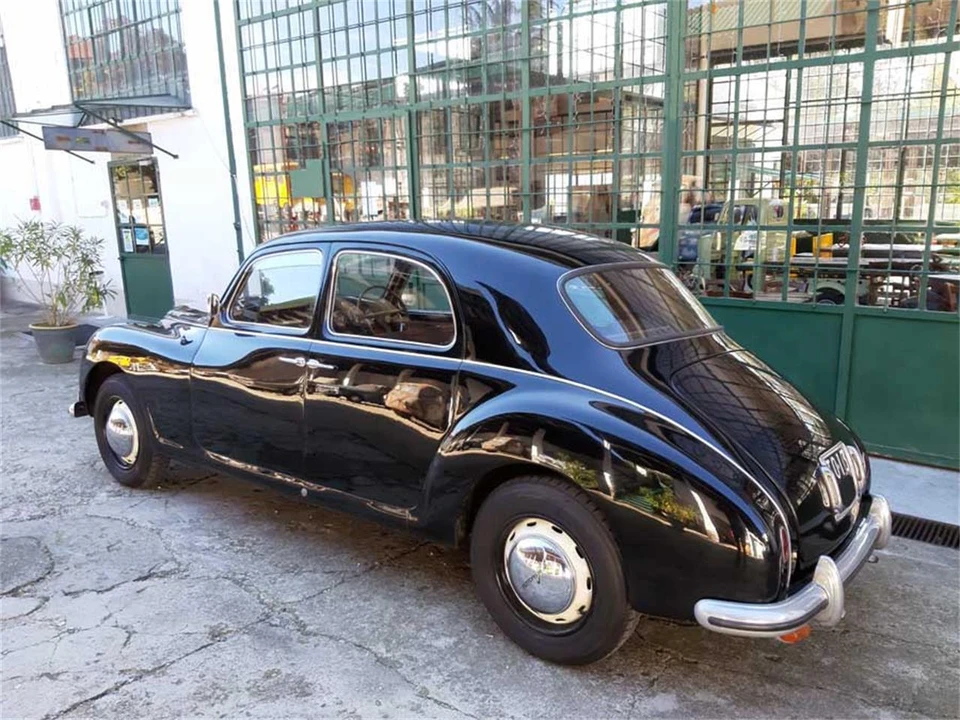 1952 Lancia Aurelia - Image 9 of 31