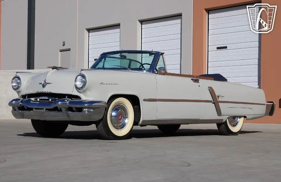 1952 Lincoln Capri - Image 2 of 12