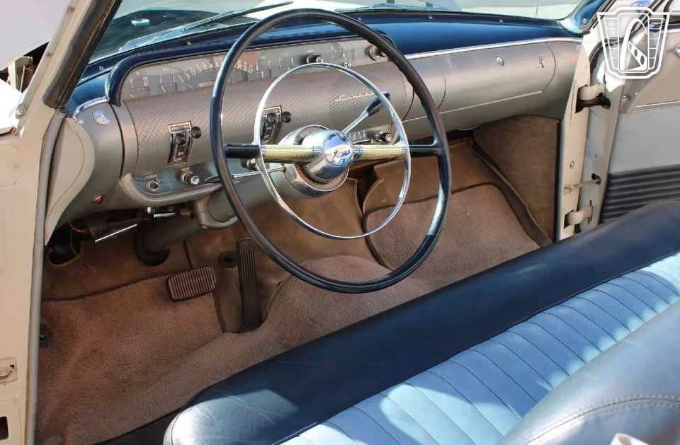 1952 Lincoln Capri - Image 6 of 12