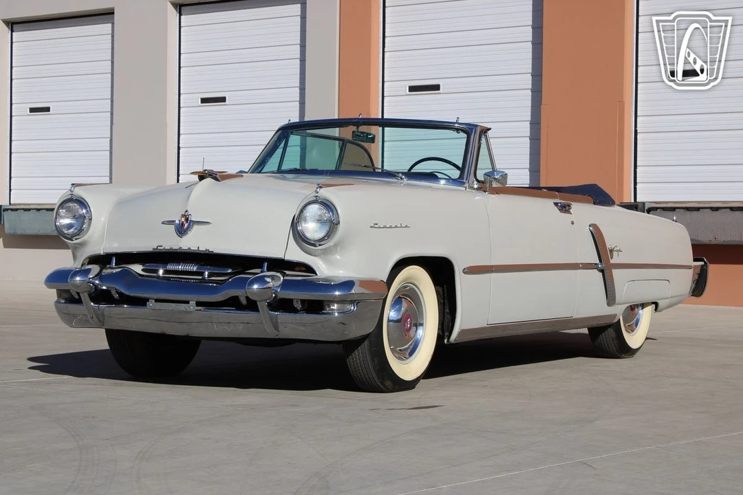 1952 Lincoln Capri - Image 3 of 12
