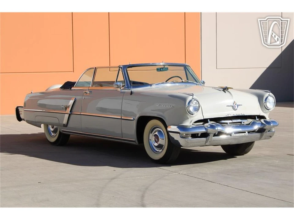 1952 Lincoln Capri - Image 22 of 31