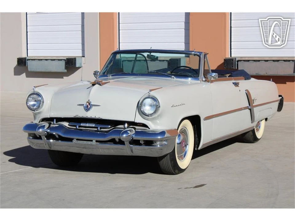 1952 Lincoln Capri - Image 4 of 31