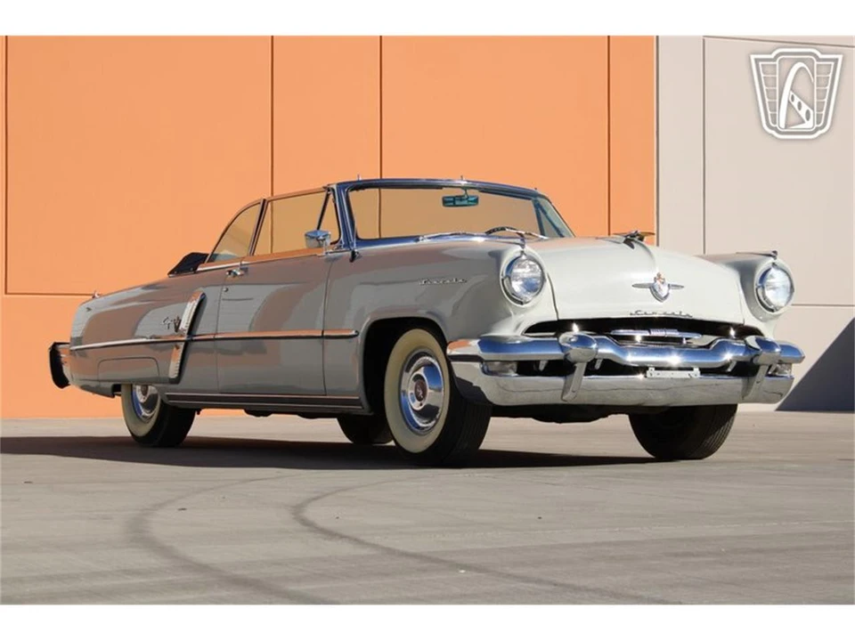 1952 Lincoln Capri - Image 30 of 31