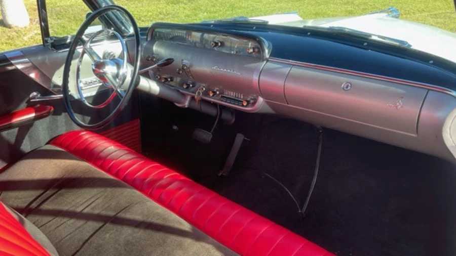 1952 Lincoln Capri - Image 8 of 22