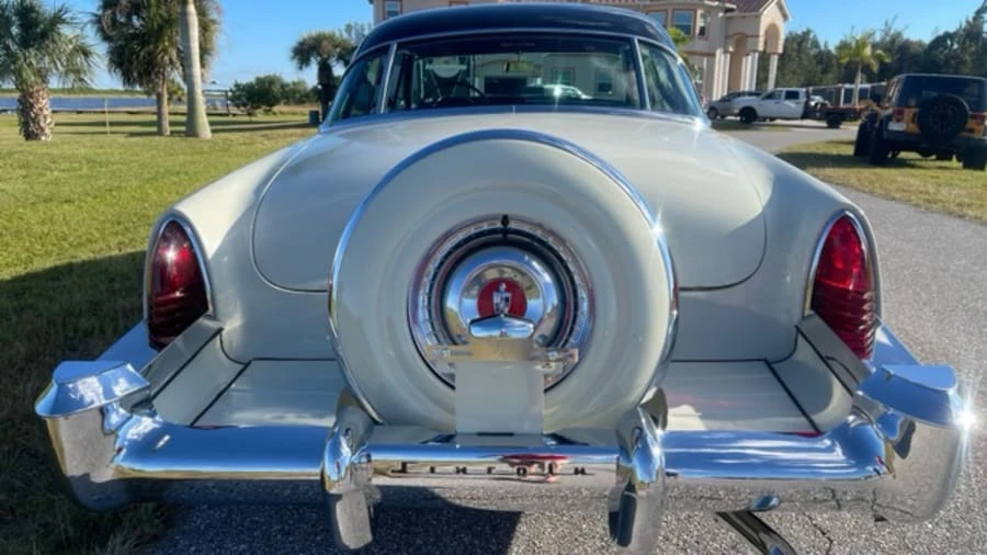 1952 Lincoln Capri - Image 15 of 22
