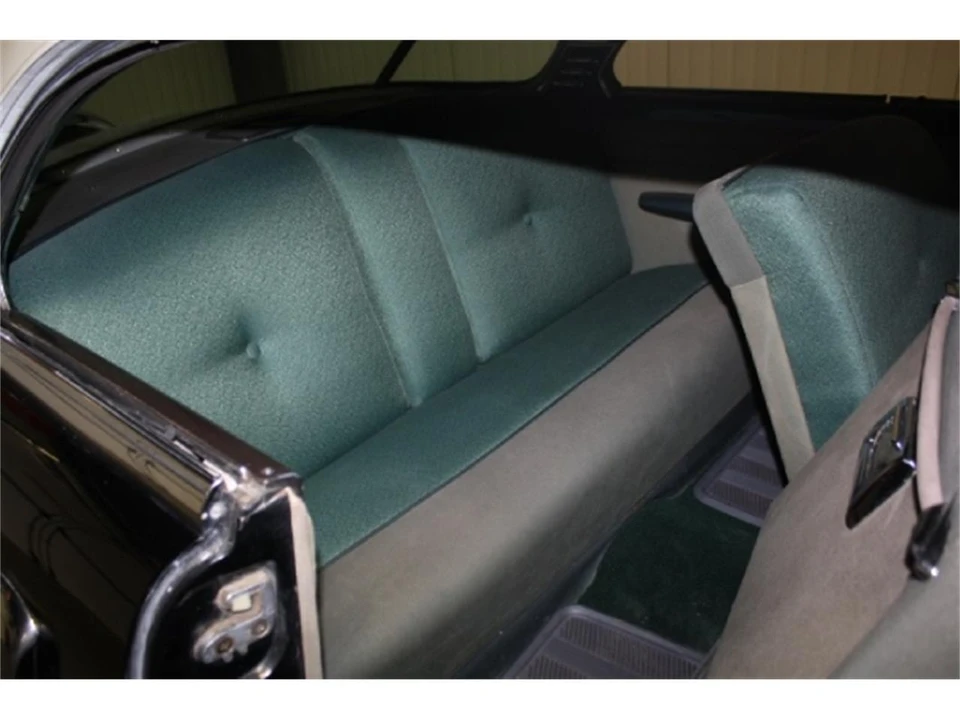 1952 Lincoln Cosmopolitan - Image 19 of 21