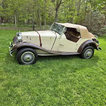 1952 MG TD Replica