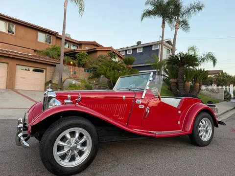 1971 MG TD Roadster Replica
