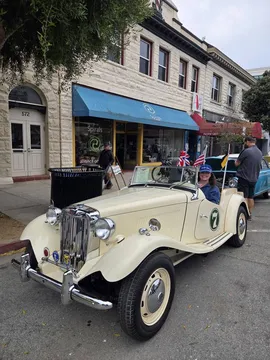1969 Volkswagen Beetle MG-TD Replica