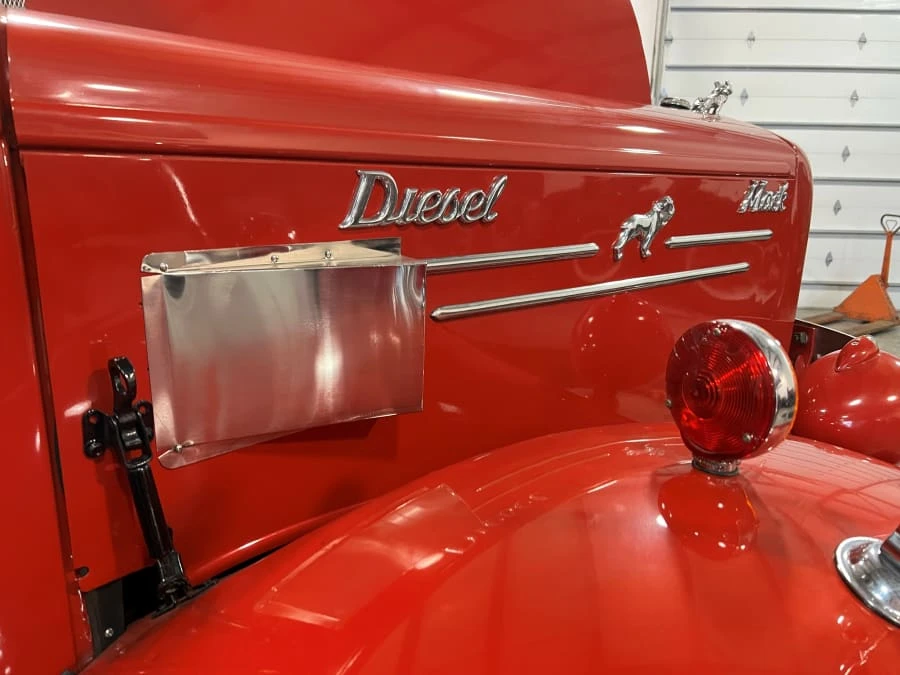 1952 Mack - Image 3 of 14