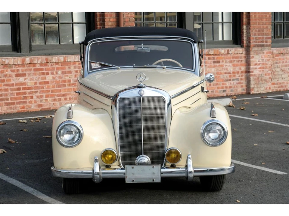 1952 Mercedes-Benz W187 220 - Image 2 of 9