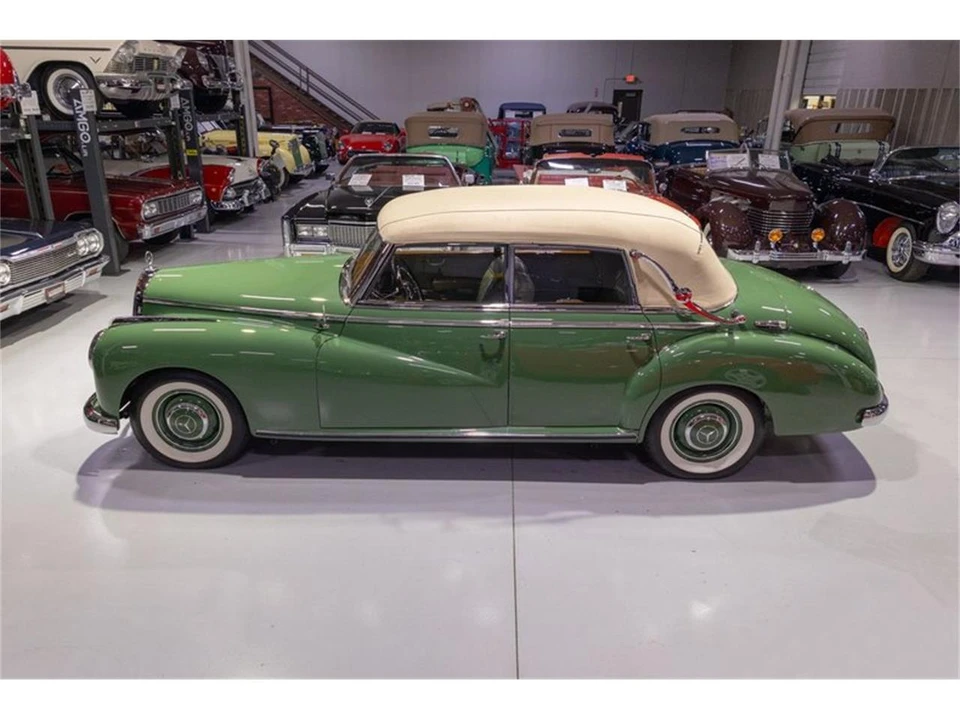 1952 Mercedes-Benz W186 & W189 Adenauer - Image 22 of 31