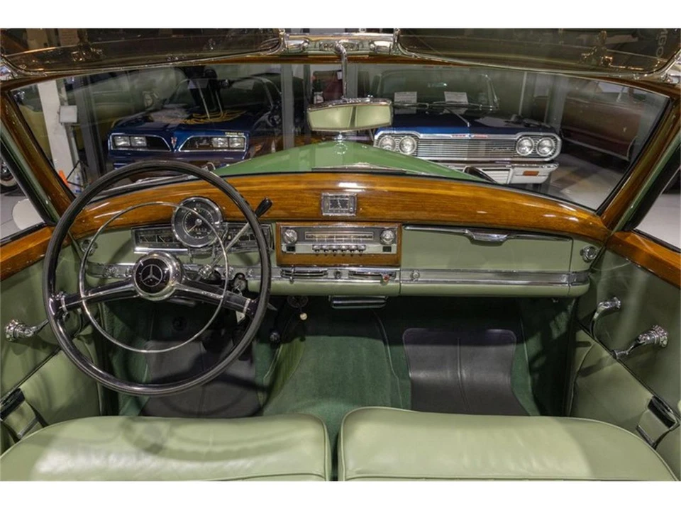 1952 Mercedes-Benz W186 & W189 Adenauer - Image 2 of 31