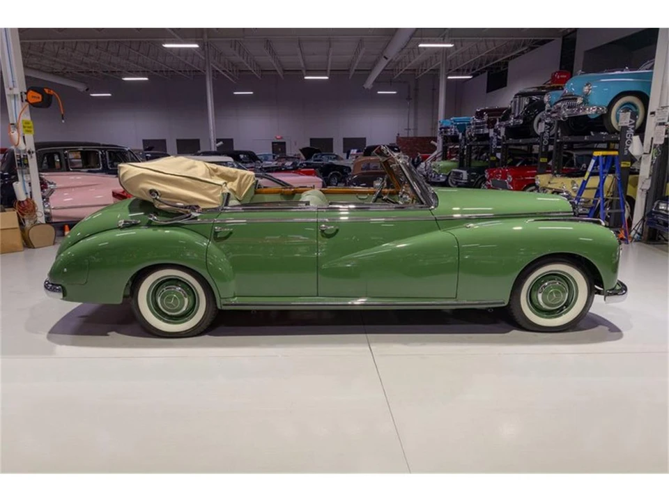 1952 Mercedes-Benz W186 & W189 Adenauer - Image 26 of 31