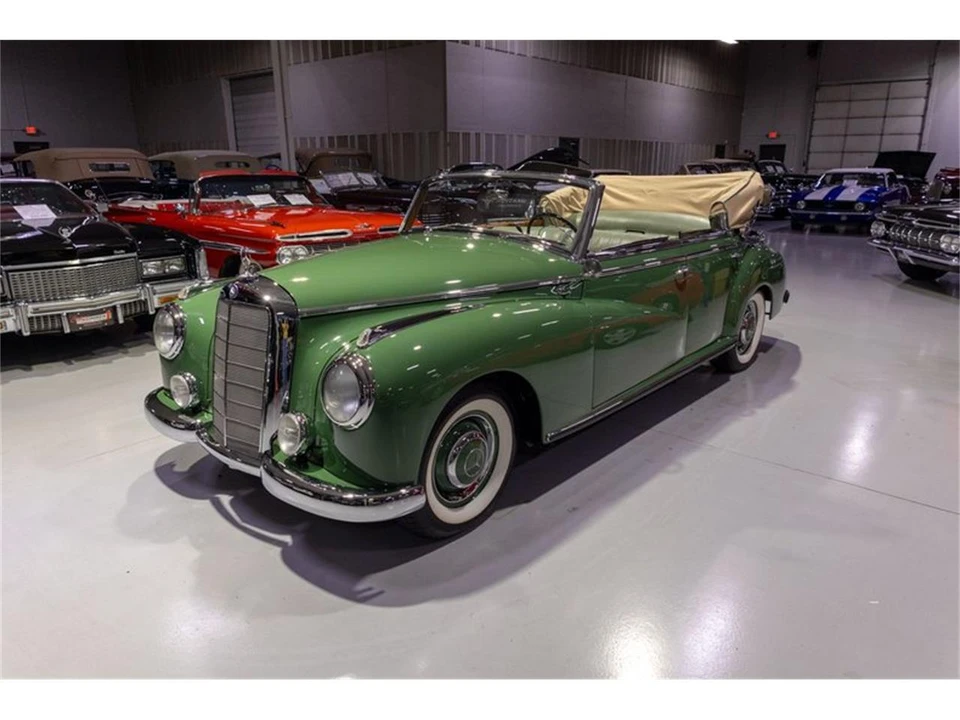 1952 Mercedes-Benz W186 & W189 Adenauer - Image 23 of 31