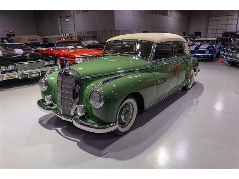 1952 Mercedes-Benz W186 & W189 Adenauer - Image 31 of 31