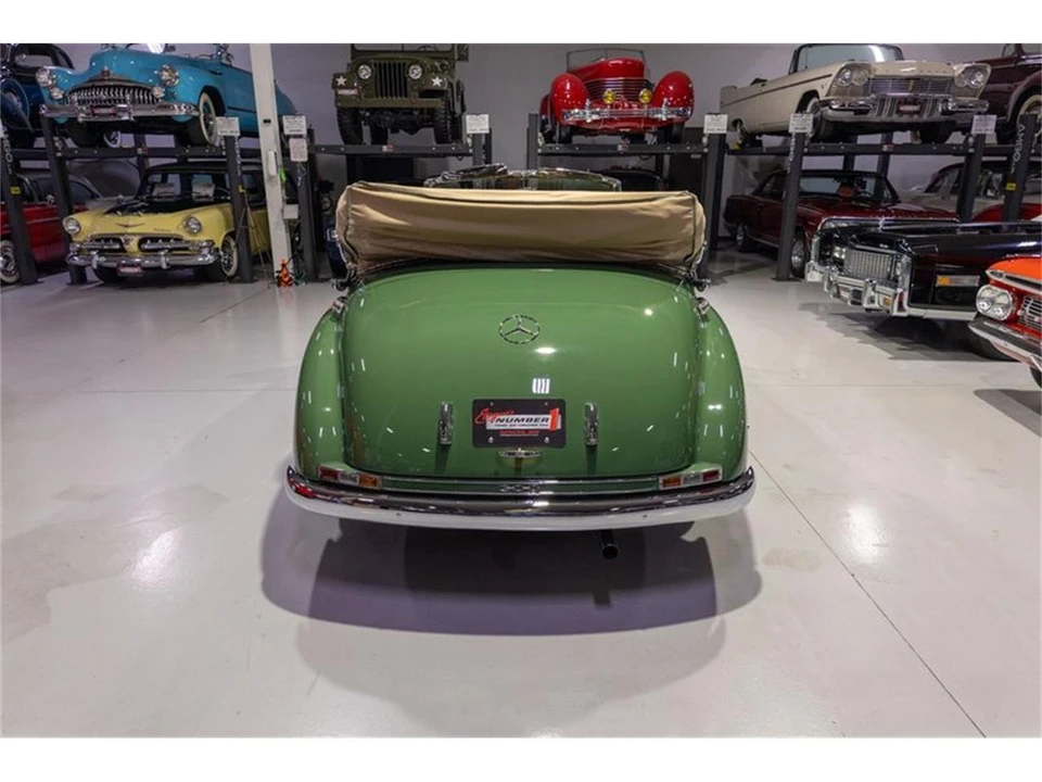 1952 Mercedes-Benz W186 & W189 Adenauer - Image 28 of 31