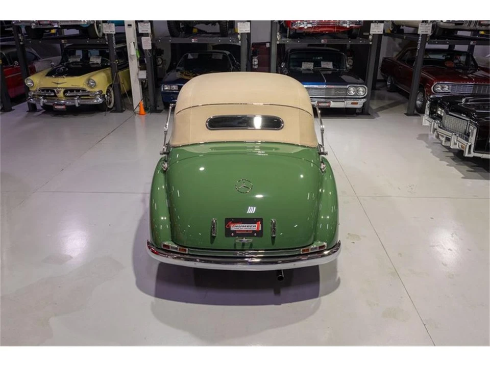1952 Mercedes-Benz W186 & W189 Adenauer - Image 20 of 31