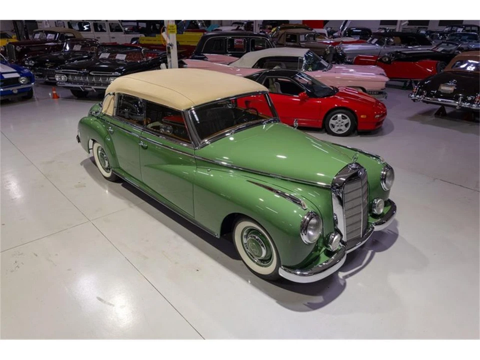 1952 Mercedes-Benz W186 & W189 Adenauer - Image 17 of 31