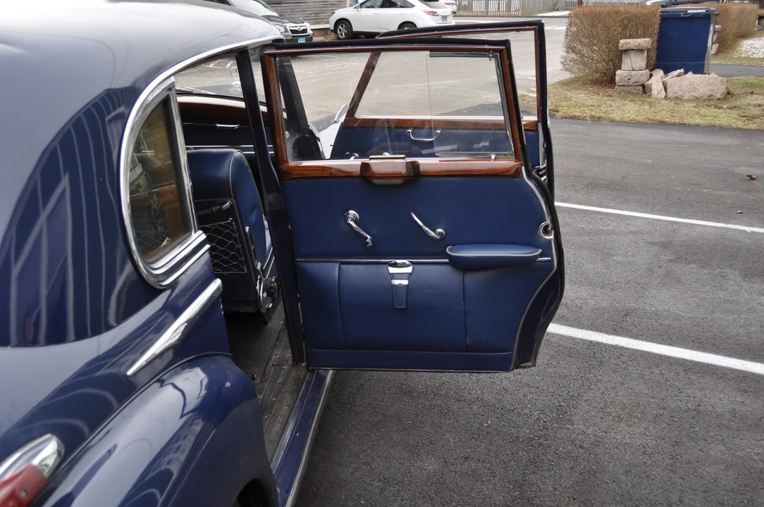 1952 Mercedes-Benz W186 & W189 Adenauer - Image 21 of 31