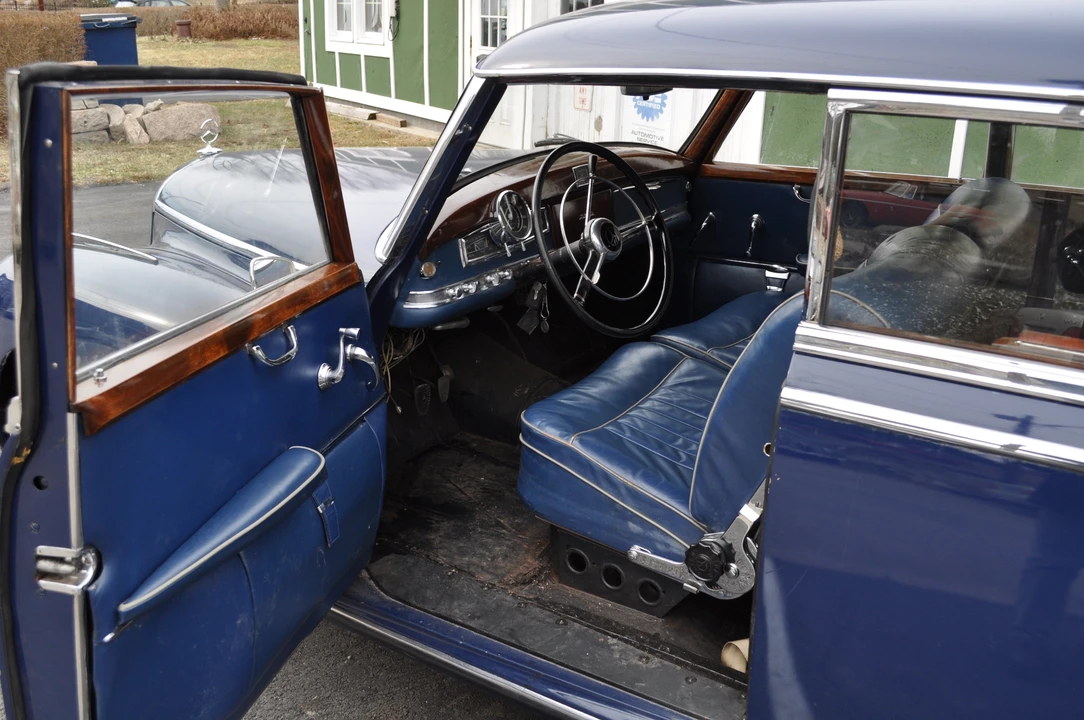 1952 Mercedes-Benz W186 & W189 Adenauer - Image 17 of 31