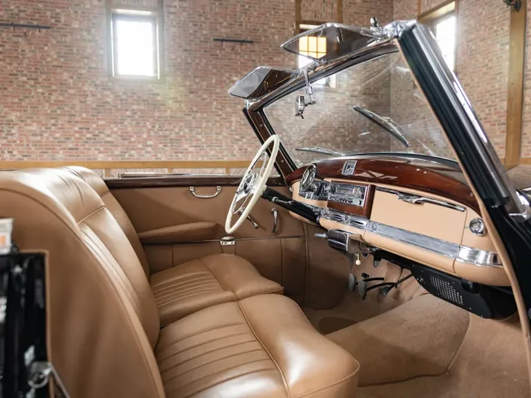 1952 Mercedes-Benz W186 & W189 Adenauer - Image 25 of 31