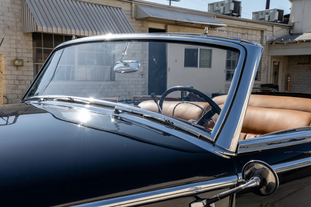 1952 Mercedes-Benz W186 & W189 Adenauer - Image 29 of 31