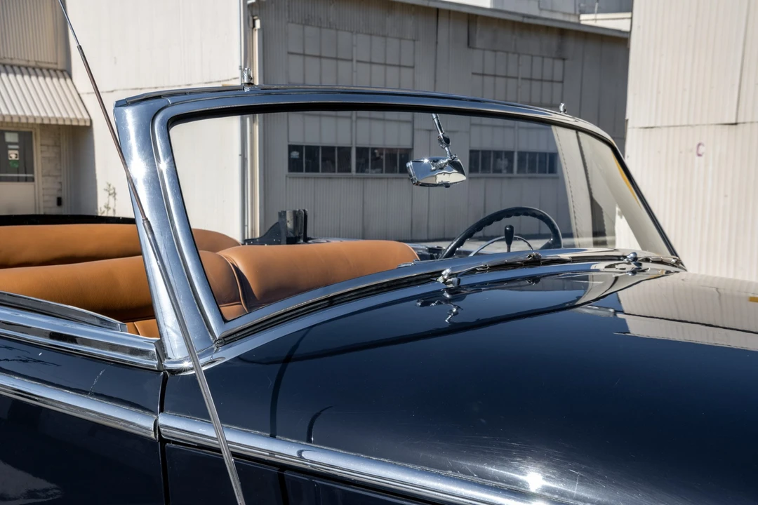 1952 Mercedes-Benz W186 & W189 Adenauer - Image 30 of 31