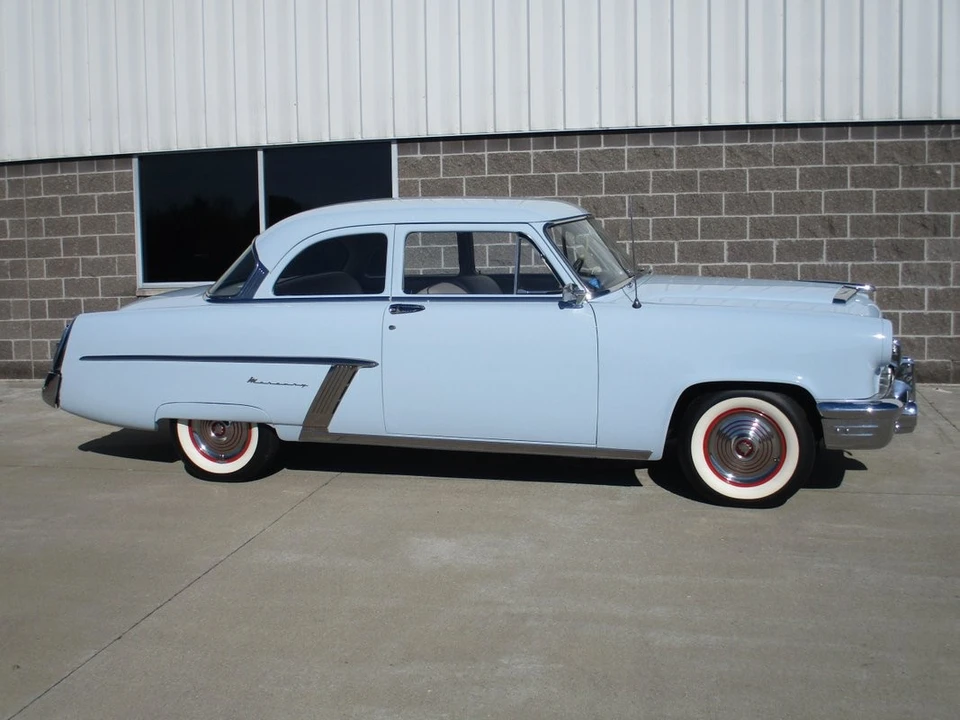 1952 Mercury Monterey - Image 4 of 12
